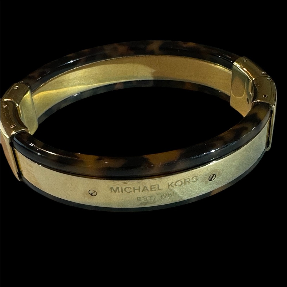 Michael Kors gold and tortoise heritage bangle bracelet